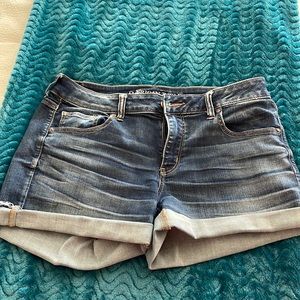 AE MIDI Shorts